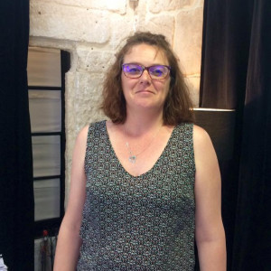 DMLA Nimes-verres Essilor Nimes-opticien de proximite-opticien Nimes-lunettes pour enfants Nimes-lunettes de vue Nimes-optometrie Gard-lentilles de contact Nimes-lunettes pour bebes Gard-opticien pour enfants Gard