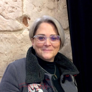 DMLA Nimes-verres Essilor Nimes-opticien de proximite-opticien Nimes-lunettes pour enfants Nimes-lunettes de vue Nimes-optometrie Gard-lentilles de contact Nimes-lunettes pour bebes Gard-opticien pour enfants Gard